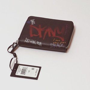 DKNY VELLA SMALL WALLET BLACK GRAFITTI -